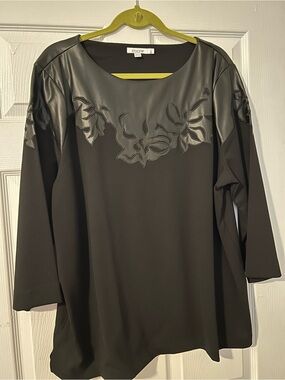 Chico's Black Long-Sleeve Embossed Floral Tunic